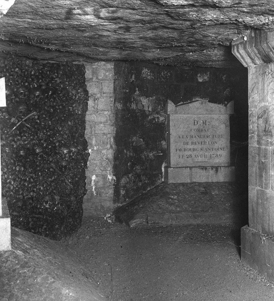 Gedenktafel zur Erinnerung an die Toten der Unruhen Réveillon, 27.-28. April 1788