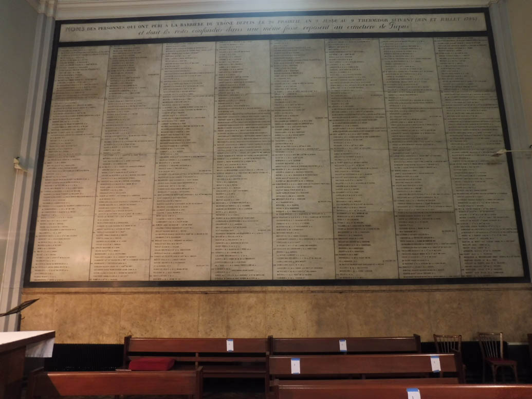 Lista delle vittime inumate a Picpus nella cappella Notre-Dame de la Paix